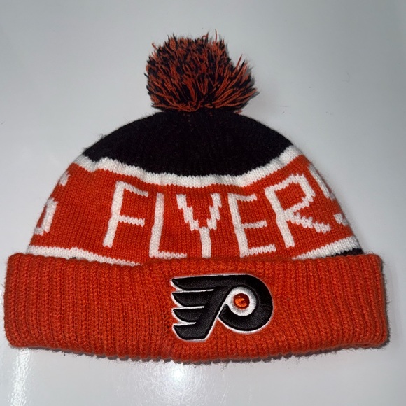 Flyers Knit Hat - Picture 4 of 8